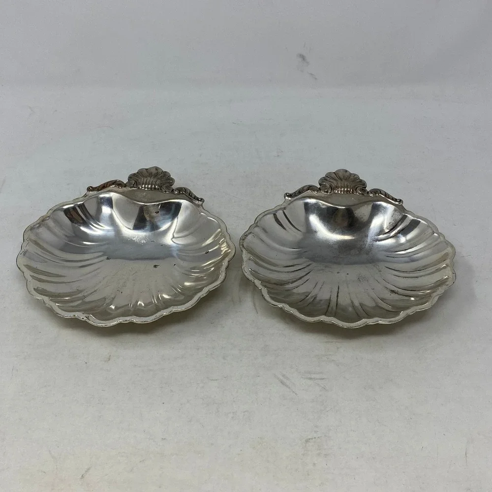 Vintage Silver Tone Scallop Shell Trinket Dish Set of 2 Footed Catchall 6in